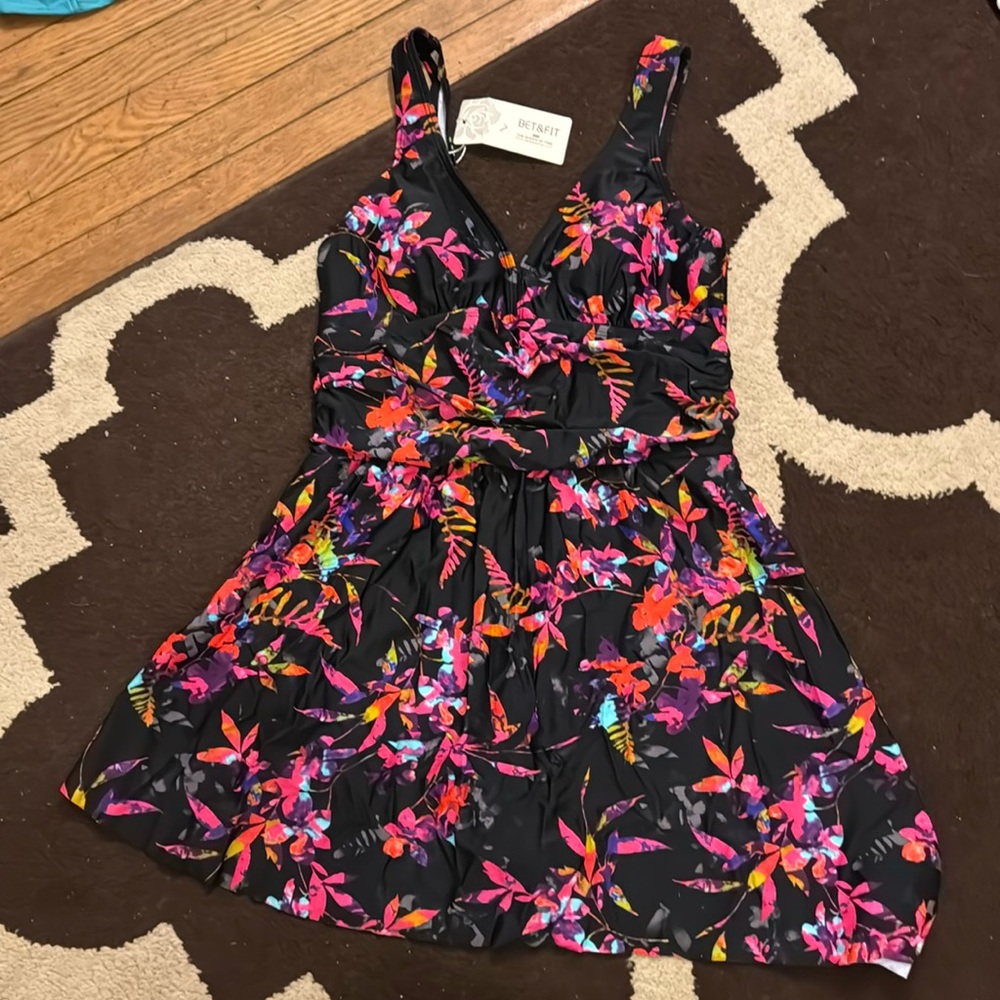 One piece bathing suit